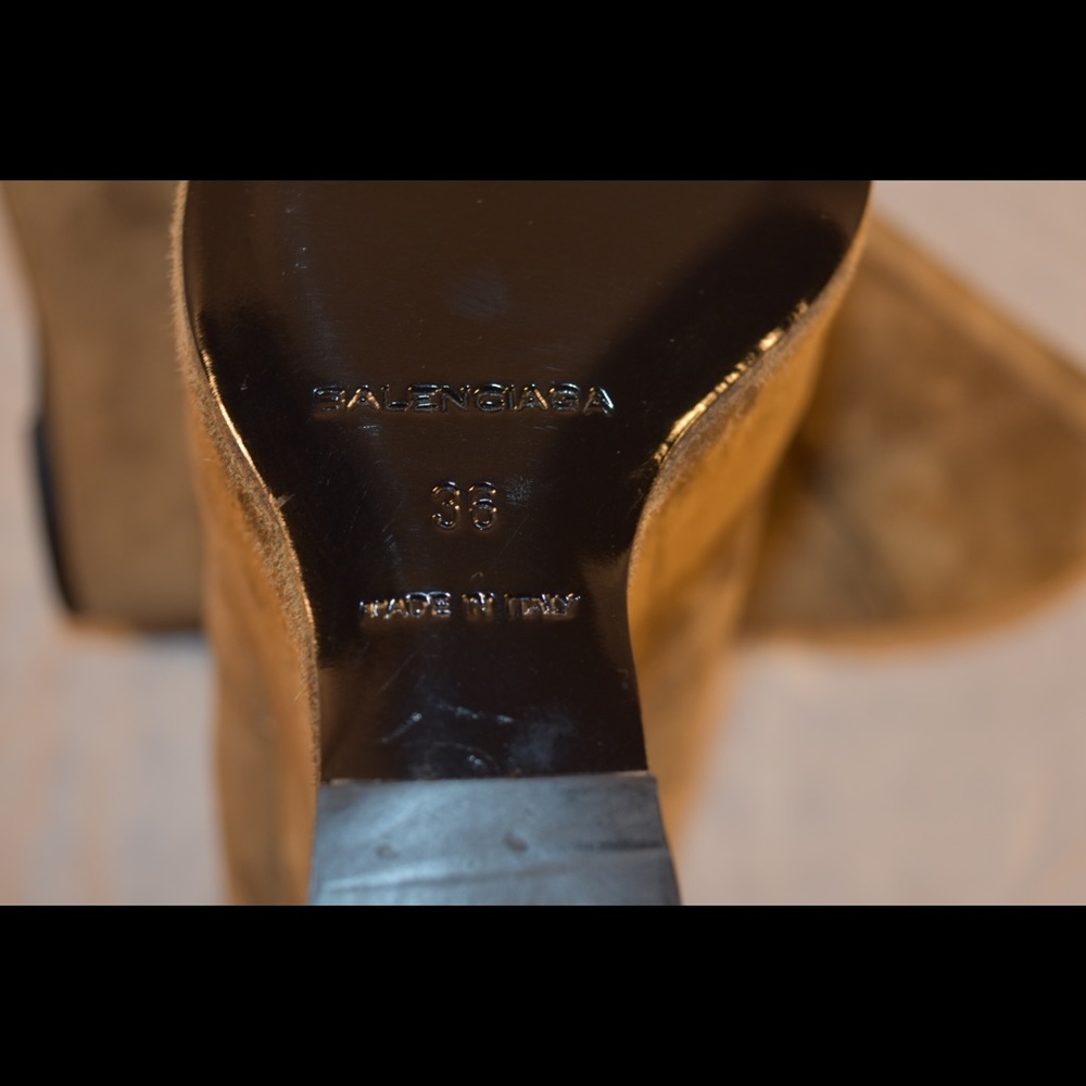 [Never used] Balenciaga collector women’s shoes - Picture 5 of 6